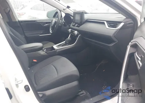 2020 Toyota Rav4 Xle z USA, uszkodzony, nr VIN 2T3P1RFV0LC070411